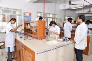 Meenakshi Medical College and Research Institute Lab2